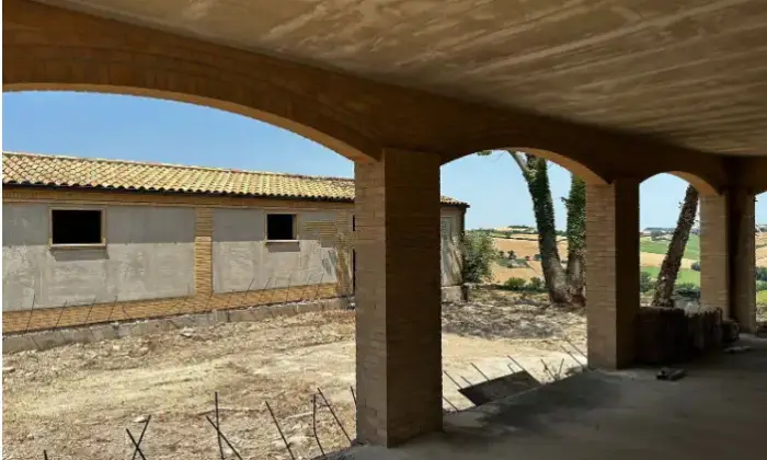 Rexer-Montecassiano-Villa-in-vendita-in-localit-Vissani-a-Montecassiano-Terrazzo