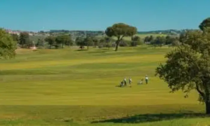 Rexer-Guidonia-Montecelio-VENDITA-MULTIPROPRIETA-A-ROMA-al-GOLF-CLUB-MESE-LUGLIO-Giardino