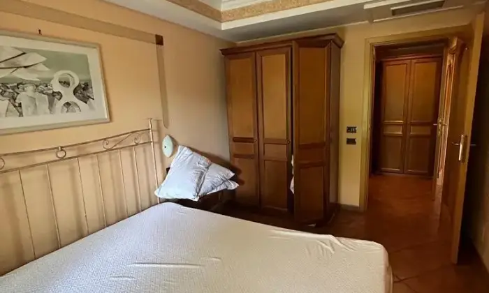 Rexer-Guidonia-Montecelio-VENDITA-MULTIPROPRIETA-A-ROMA-al-GOLF-CLUB-MESE-LUGLIO-CameraDaLetto