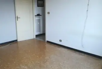 Rexer-Arquata-Scrivia-Appartamento-comodo-alla-stazione-CameraDaLetto