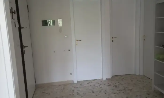 Rexer-Catania-ETNEA-angolo-R-MARGHERITA-mq-RISTRUTTURATO-ARREDATO-euro-Altro