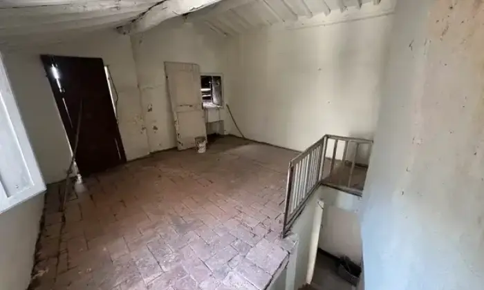 Rexer-Scansano-Vendesi-porzione-di-palazzo-a-Scansano-GR-Stanza