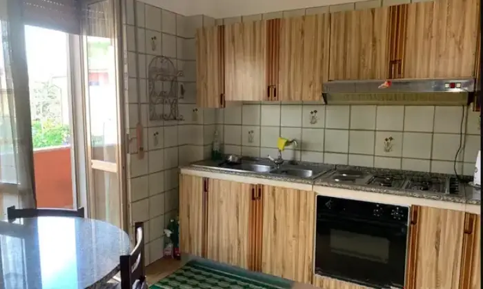 Rexer-Tagliacozzo-Villa-grande-in-vendita-a-TAGLIACOZZO-AQ-Cucina