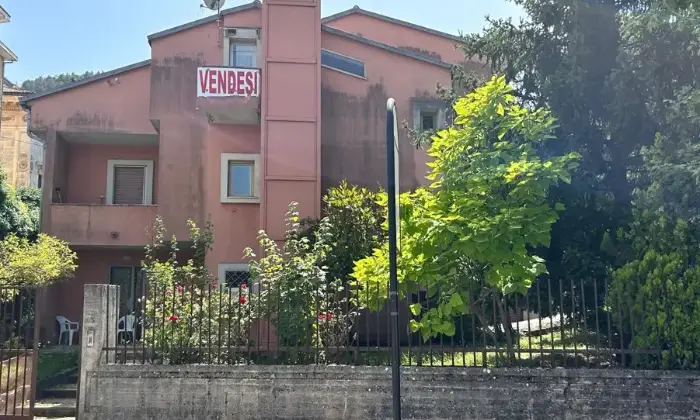 Rexer-Tagliacozzo-Villa-grande-in-vendita-a-TAGLIACOZZO-AQ-ALTRO