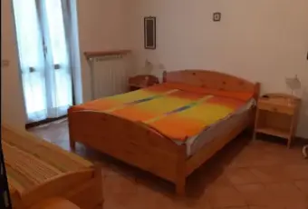 Rexer-Piazzatorre-Appartamento-in-Via-Santa-Lucia-Piazzatorre-CameraDaLetto
