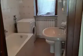Rexer-Piazzatorre-Appartamento-in-Via-Santa-Lucia-Piazzatorre-Bagno