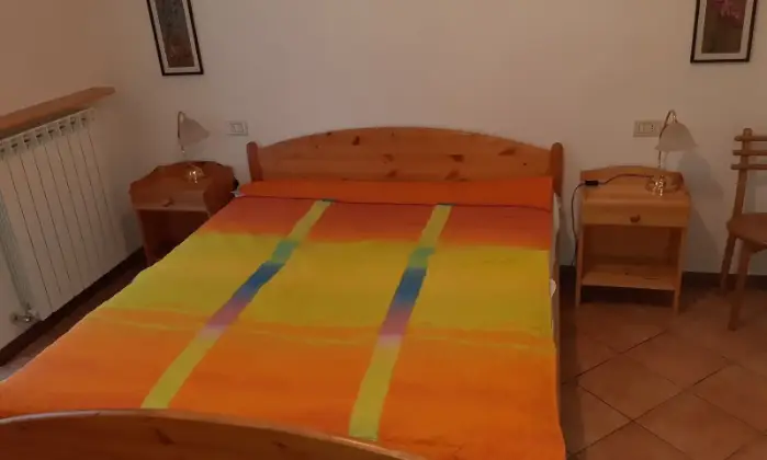 Rexer-Piazzatorre-Appartamento-in-Via-Santa-Lucia-Piazzatorre-CameraDaLetto