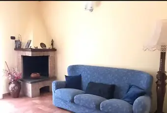 Rexer-Spoleto-Appartamento-accogliente-a-Spoleto-Salone