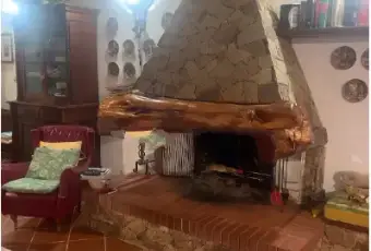 Rexer-Oschiri-Vendesi-villa-in-via-San-DemetrioOschiri-Altro