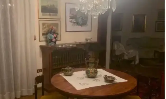 Rexer-Oschiri-Vendesi-villa-in-via-San-DemetrioOschiri-Altro