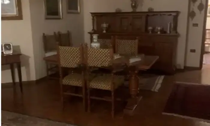 Rexer-Oschiri-Vendesi-villa-in-via-San-DemetrioOschiri-Altro