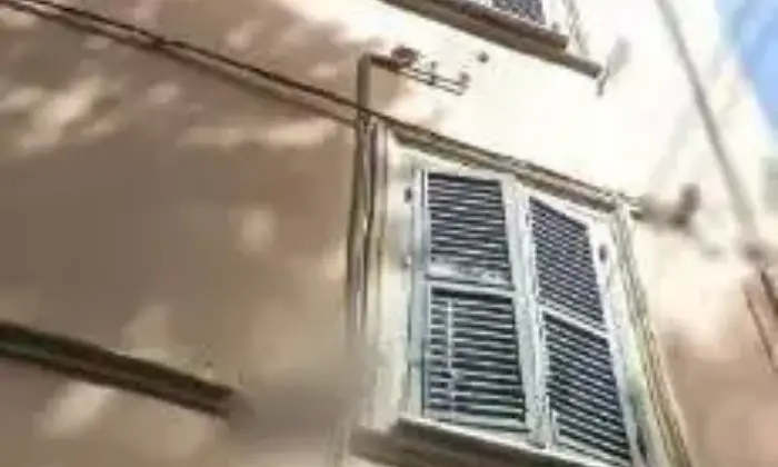 Rexer-Bassano-Romano-Vendesi-casa-di-paese-in-via-della-Stazione-Bassano-Romano-Altro