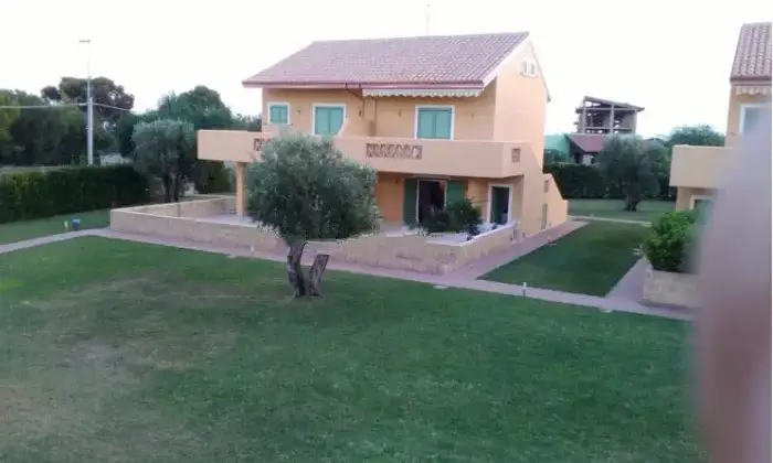 Rexer-Isola-di-Capo-Rizzuto-Vendesi-appartamento-in-Localit-Santa-DomenicaLe-CastellaIsola-di-Capo-Rizzuto-Giardino