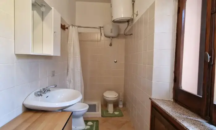 Rexer-Trinit-dAgultu-e-Vignola-Casa-centralissima-in-vendita-a-Trinit-dAgultu-e-Vignola-SS-BAGNI