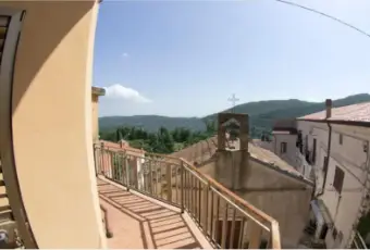 Rexer-Filignano-Casa-di-paese-in-vendita-in-via-Collemacchia-Filignano-Terrazzo