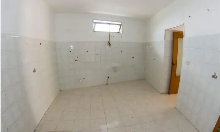 Rexer-Filignano-Casa-di-paese-in-vendita-in-via-Collemacchia-Filignano-BAGNO