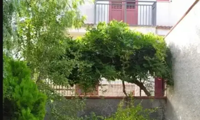 Rexer-Santa-Cristina-Gela-Villetta-bifamiliare-in-vendita-a-Santa-Cristina-Gela-Giardino