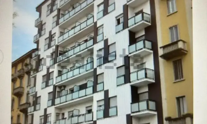 Rexer-Milano-AMPIO-BILOCALE-ADIACENZE-UNIVERSIT-BOCCONI-spese-Terrazzo