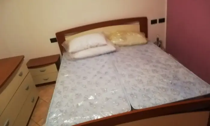 Rexer-Selvino-Vendesi-appartamento-a-Selvino-CameraDaLetto