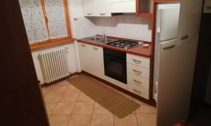 Rexer-Selvino-Vendesi-appartamento-a-Selvino-Cucina