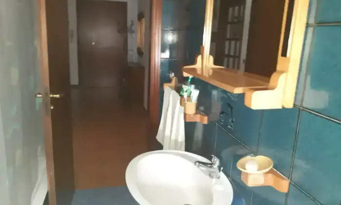Rexer-Toro-SPAZIOSO-LUMINOSO-PANORAMICO-MOLISE-Bagno