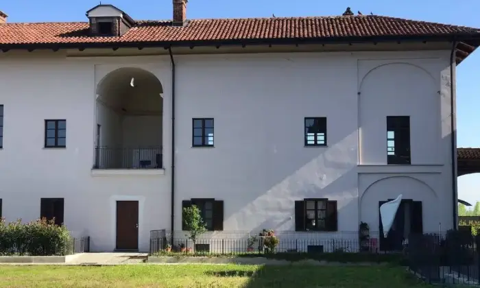 Rexer-Vinovo-Vendesi-appartamento-ufficio-studio-a-Vinovo-TO-Giardino