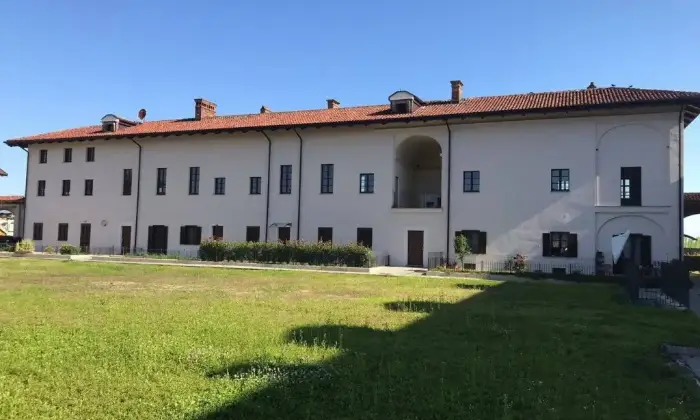 Rexer-Vinovo-Vendesi-appartamento-ufficio-studio-a-Vinovo-TO-Giardino