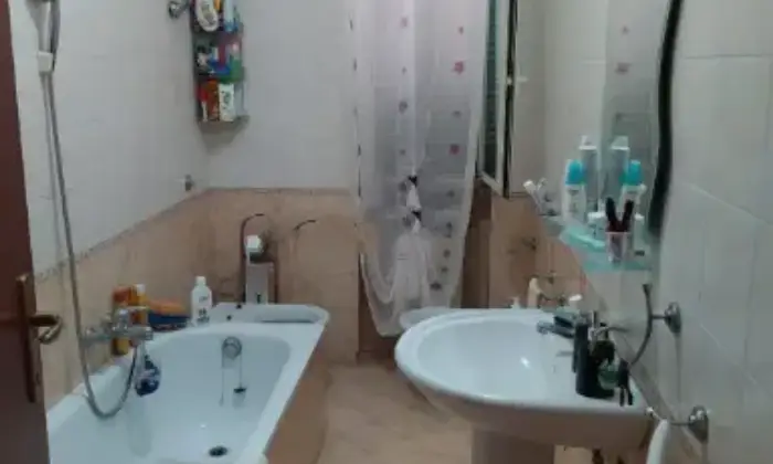 Rexer-Teano-Quadrilocale-in-vendita-in-via-Ottobre-Teano-Bagno