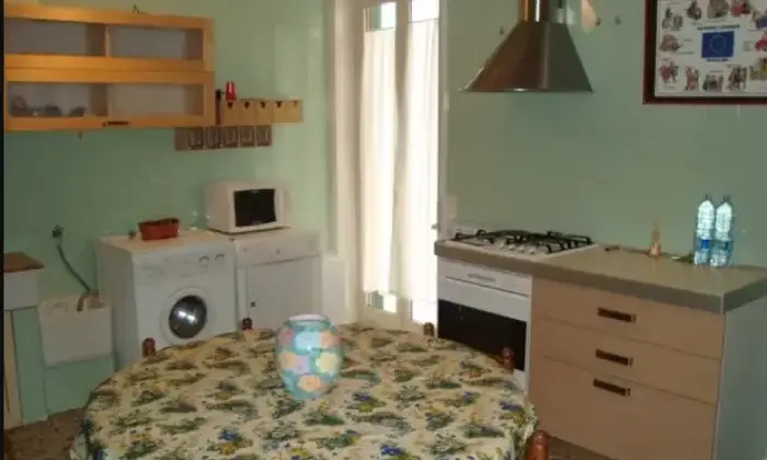 Rexer-Caltanissetta-Appartamento-in-vendita-in-viale-Trieste-a-Caltanissetta-Cucina
