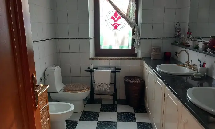 Rexer-Alessandria-Splendido-Casale-Immerso-nel-Verde-Alessandria-BAGNO