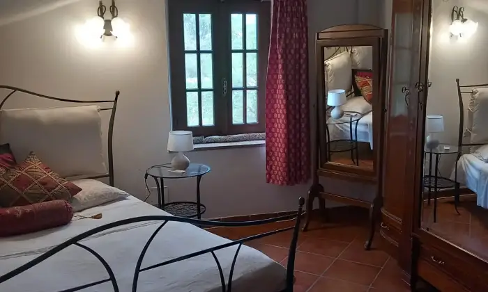 Rexer-Alessandria-Splendido-Casale-Immerso-nel-Verde-Alessandria-CAMERA-DA-LETTO