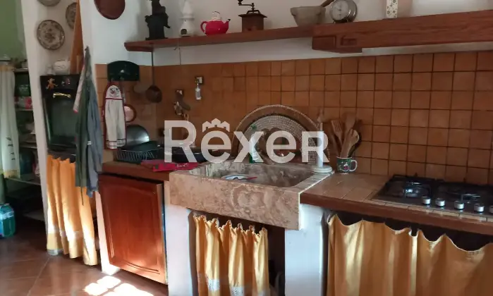 Rexer-Alessandria-Splendido-Casale-Immerso-nel-Verde-Alessandria-Altro