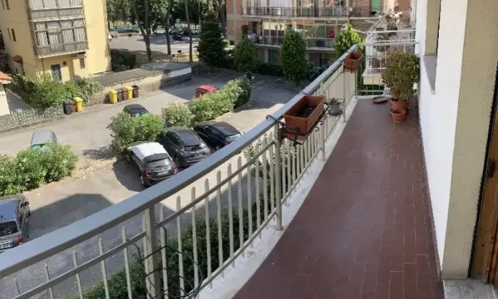 Rexer-Sesto-Fiorentino-Vendesi-appartamento-in-Via-A-Toscanini-a-SESTO-FIORENTINO-Terrazzo