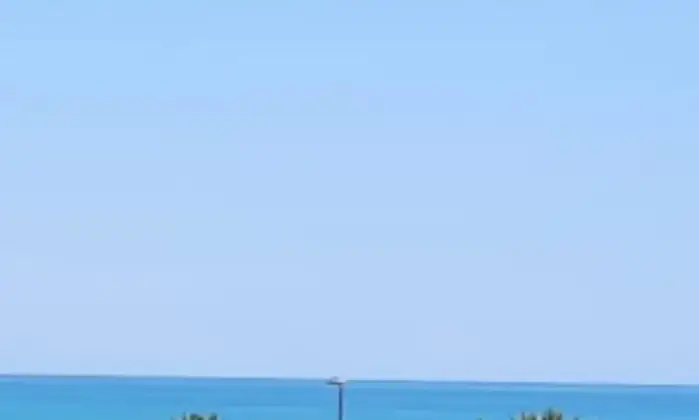 Rexer-Alba-Adriatica-Appartamento-prima-fila-Villarosa-Te-Terrazzo