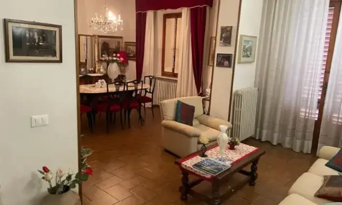 Rexer-Larciano-CASA-SULLE-COLLINE-LARCIANO-Salone
