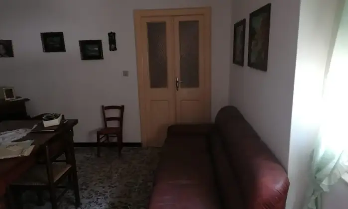 Rexer-Cossoine-Vendo-casa-autonoma-subito-abitabile-Salone