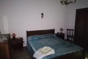Rexer-Cossoine-Vendo-casa-autonoma-subito-abitabile-CameraDaLetto