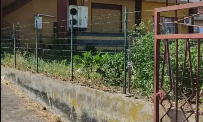 Rexer-Linguaglossa-Appartamento-in-vendita-in-via-Nazionale-a-Linguaglossa-Terrazzo