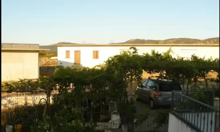 Rexer-San-Nicandro-Garganico-Vendesi-villa-indipendente-con-ettari-di-terreno-a-San-Nicandro-Garganico-FG-Terrazzo