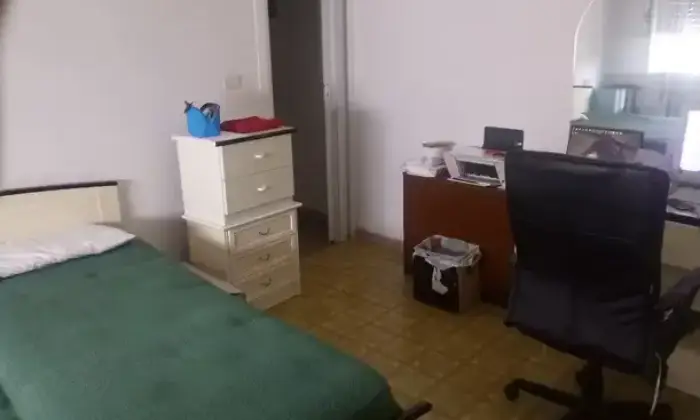 Rexer-Folignano-Vendesi-casa-a-Folignano-CameraDaLetto