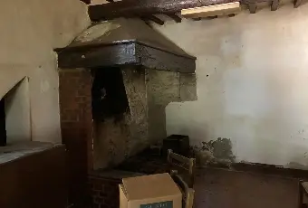 Rexer-Borgo-San-Lorenzo-Vendesi-casale-stile-Toscano-vicino-alla-Faentina-Borgo-San-Lorenzo-Cucina