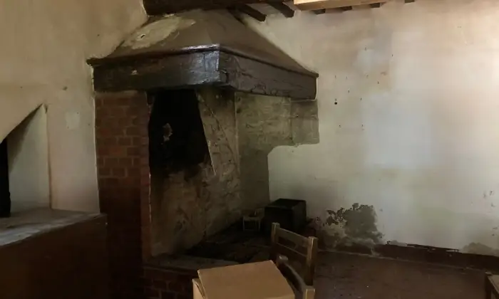 Rexer-Borgo-San-Lorenzo-Vendesi-casale-stile-Toscano-vicino-alla-Faentina-Borgo-San-Lorenzo-Cucina
