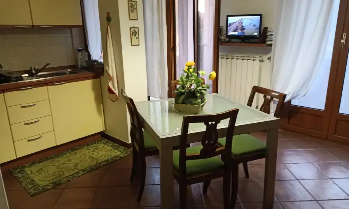 Rexer-Rocchetta-di-Vara-APPARTAMENTO-IN-CONDOMINIO-PRIMA-DELLA-PINETA-SUVERO-CASONI-Sp-Cucina