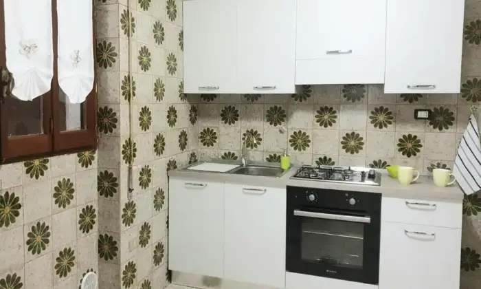 Rexer-Ribera-Appartamento-in-vendita-in-via-Samaritano-a-Ribera-Cucina