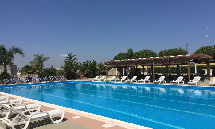 Rexer-Lecce-Villetta-posti-letto-in-villaggio-turistico-Altro
