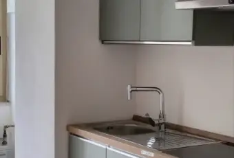 Rexer-La-Spezia-Trilocale-ristrutturato-con-cantina-Cucina