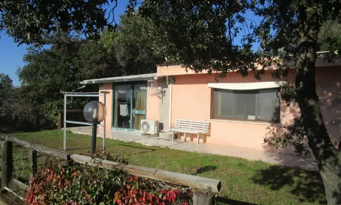 Rexer-Follonica-CIVILE-ABITAZIONE-PERTINENZA-VISTA-MARE-DA-RISTRUTTURARE-Giardino