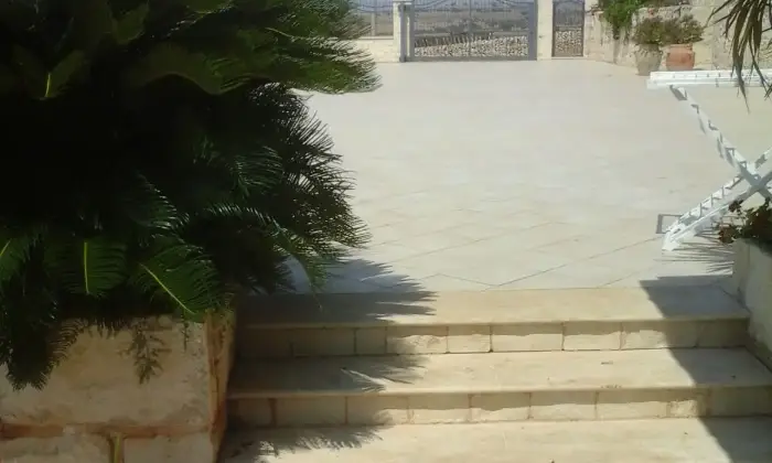 Rexer-Ragusa-Masseria-in-vendita-in-Contrada-Cerasella-a-Ragusa-Terrazzo
