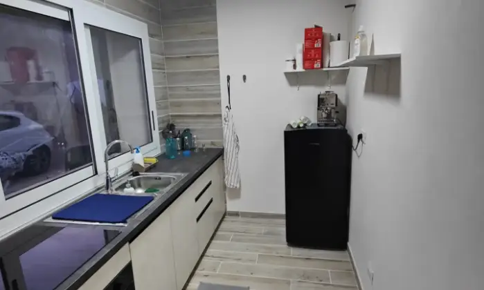 Rexer-Marsala-Villa-a-schiera-sulle-Saline-Cucina