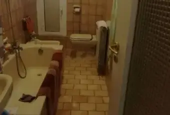 Rexer-Ventimiglia-Quadrilocale-in-vendita-in-via-Aprile-Ventimiglia-Bagno